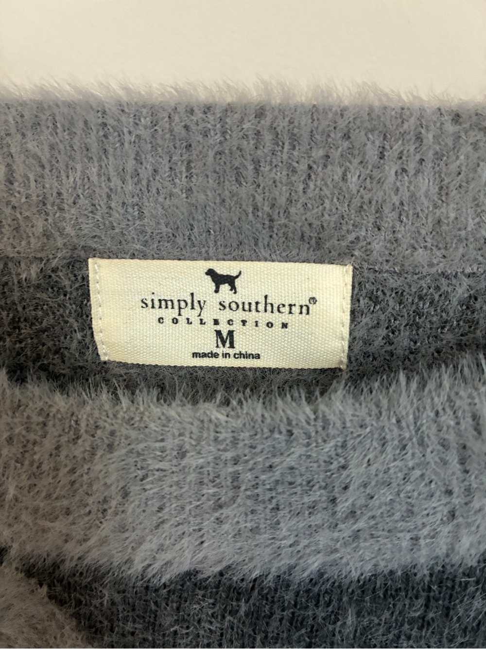 Simply Southern Gray Checkered Fuzzy Sweater Size Medium - Picture 7 of 9